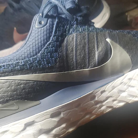 Nike Navy Blue Running Shoes - Picture 2 of 5